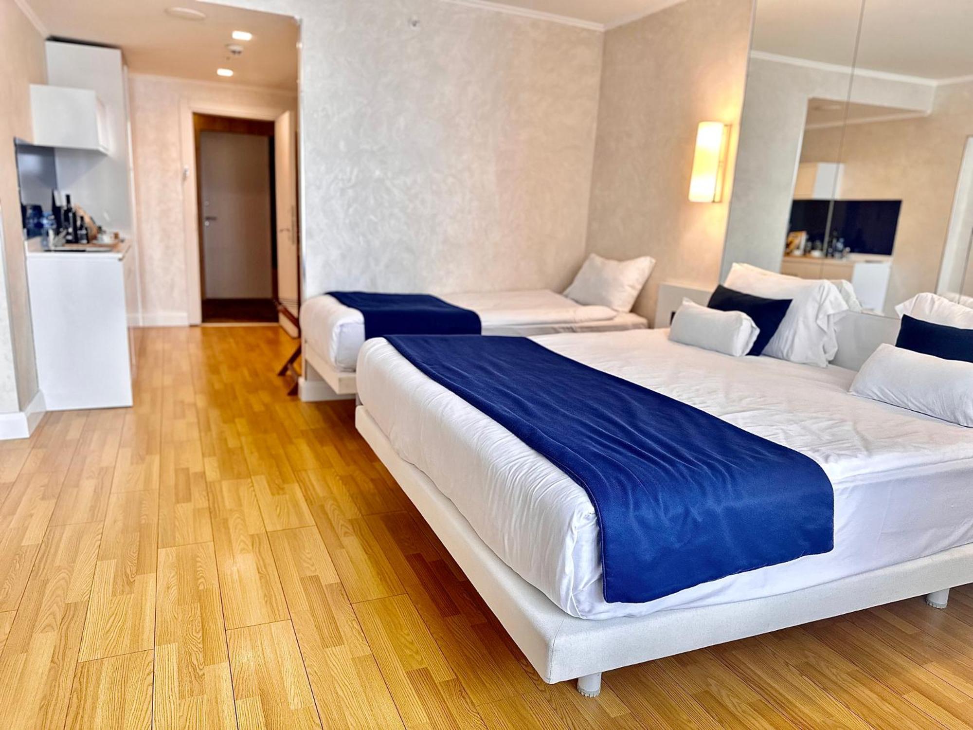 Seaside Vip Hotel Batumi Exterior foto